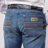 Pantalon Wrangler 20X Slim Straight 113
